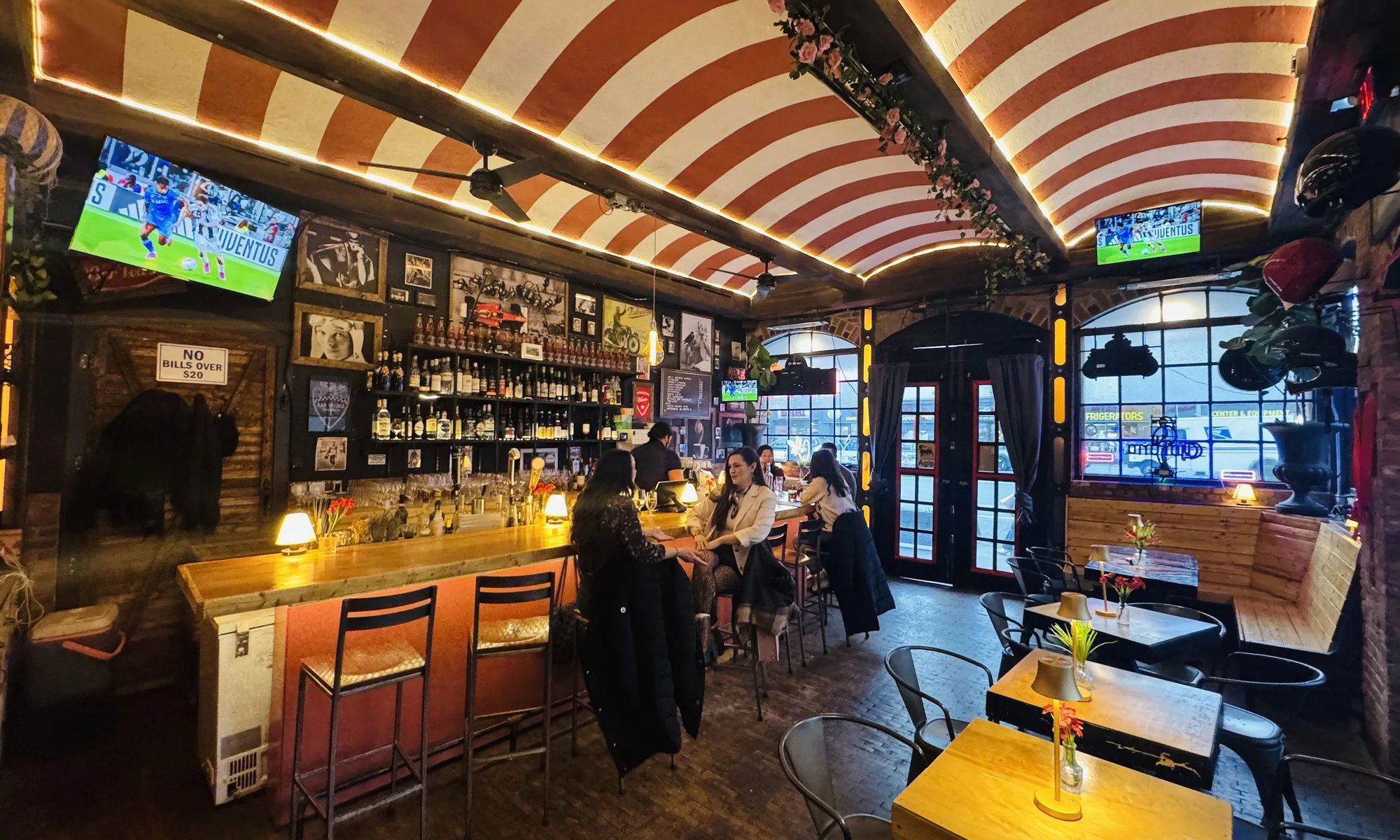 Bar Veloce, Bar in New York City