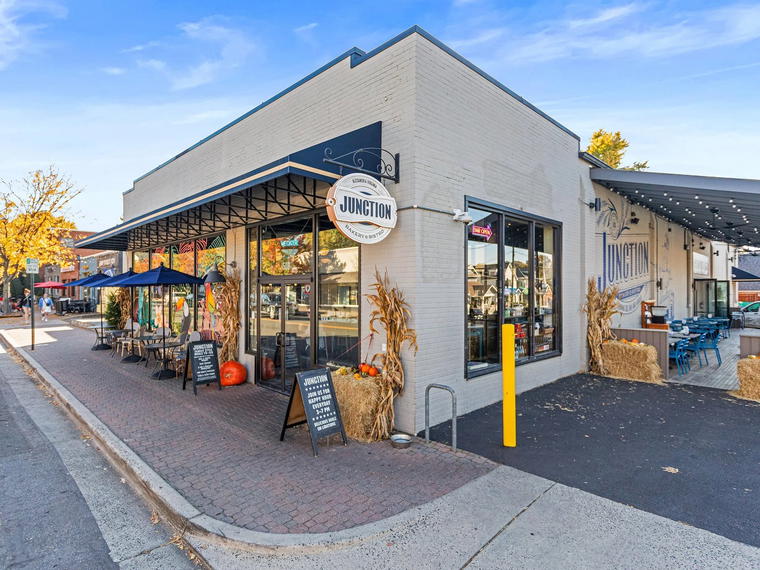 Junction Bakery & Bistro, Alexandria, United States