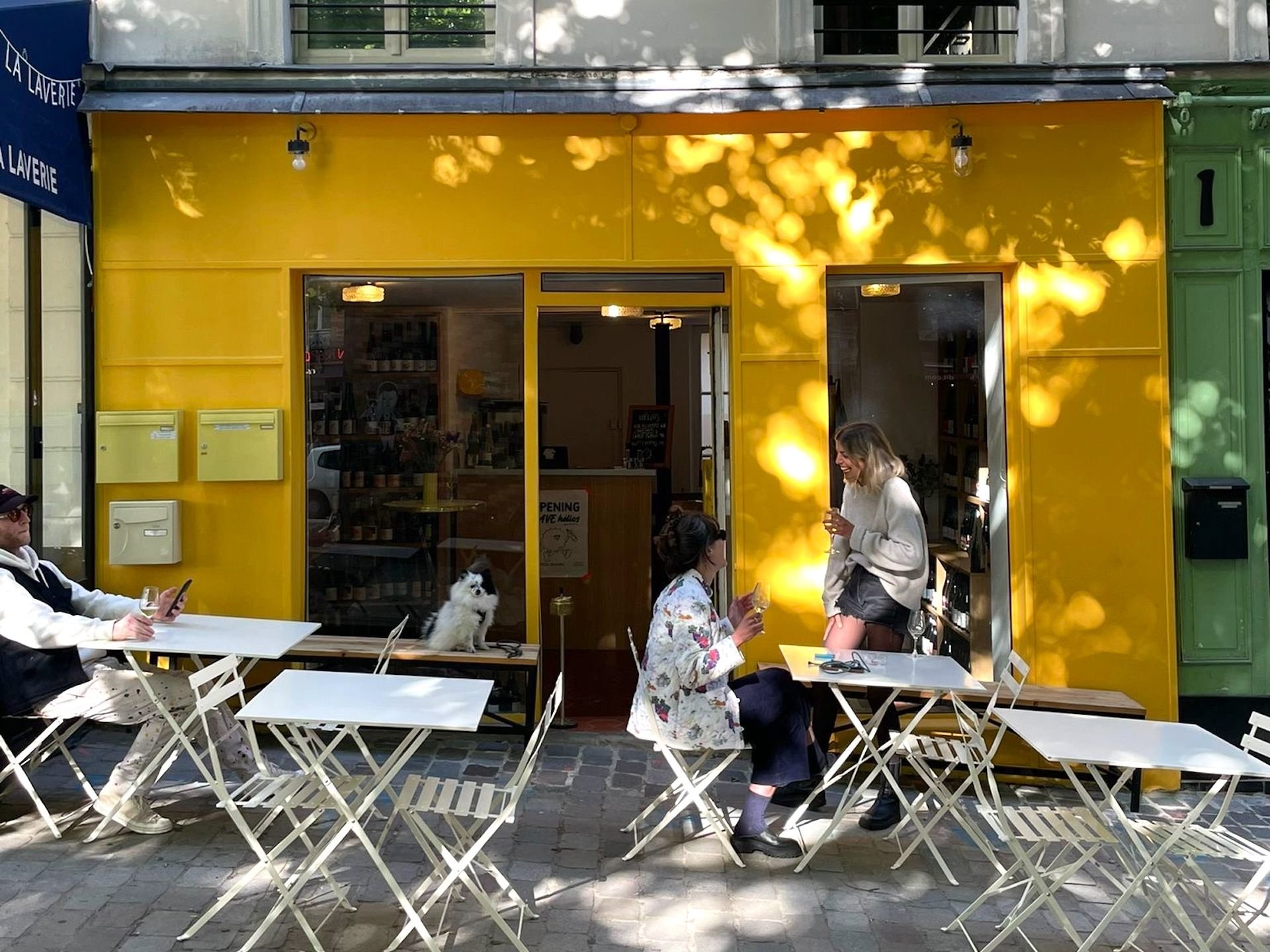 Hélios bar à vins, Bar in Paris