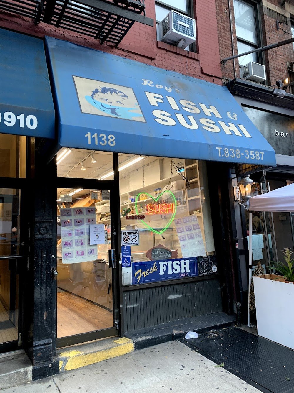 Roy's Fish Market, New York City, United States