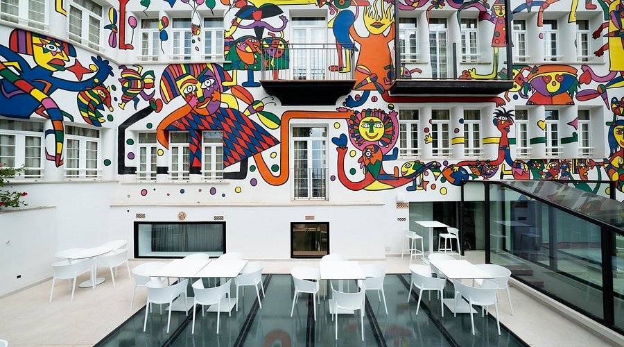The Art Bar