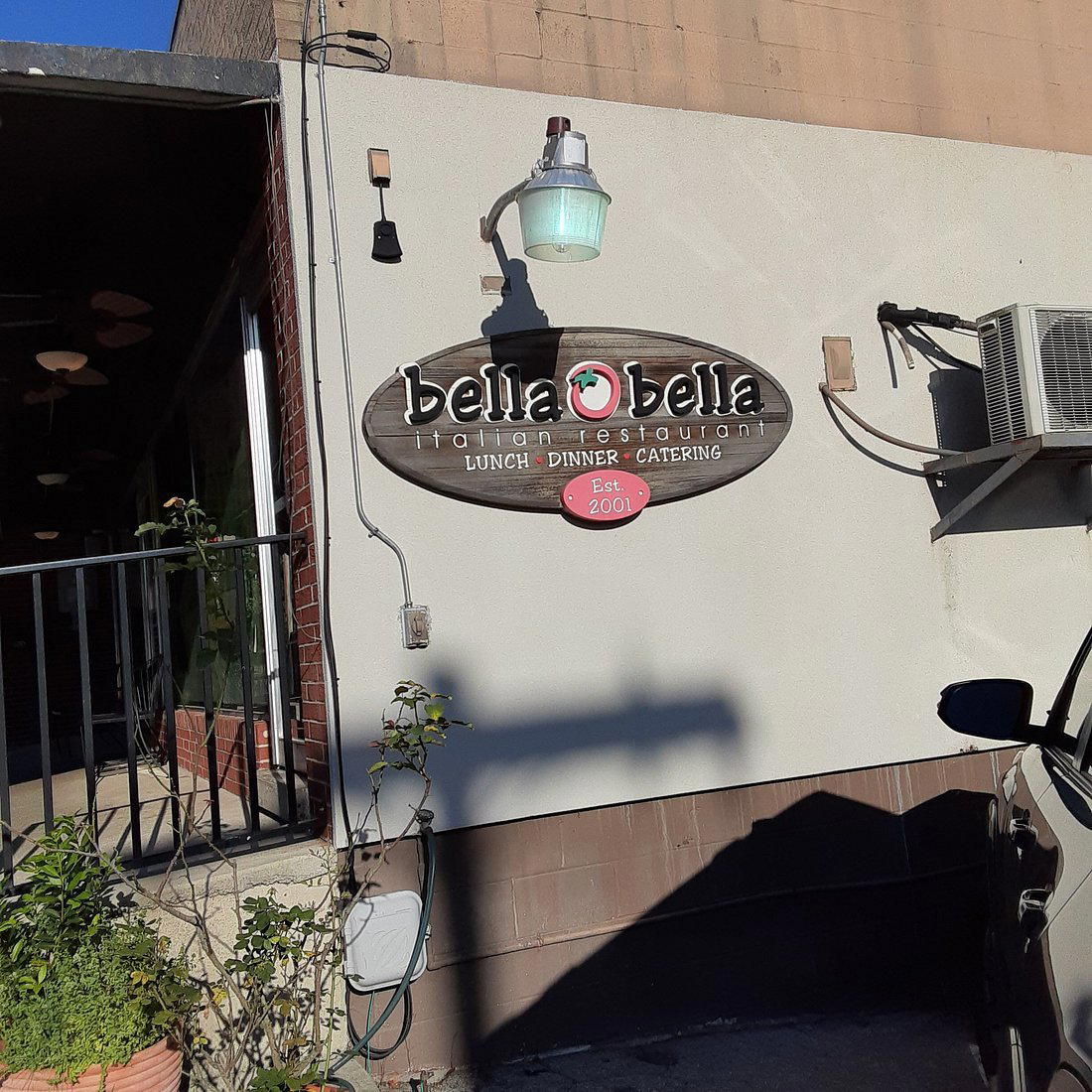 Bella Bella bar in Tallahassee