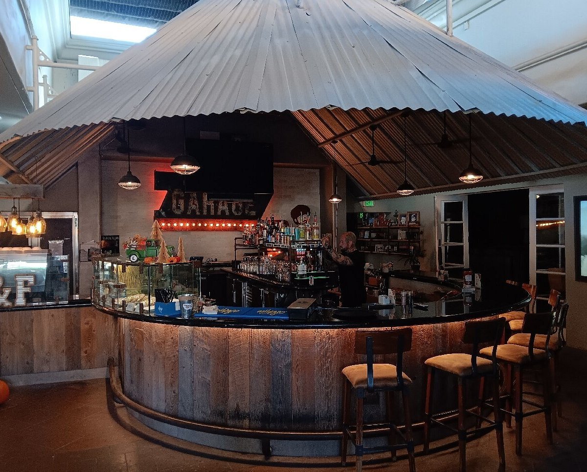 Wilma & Frieda's Cafe