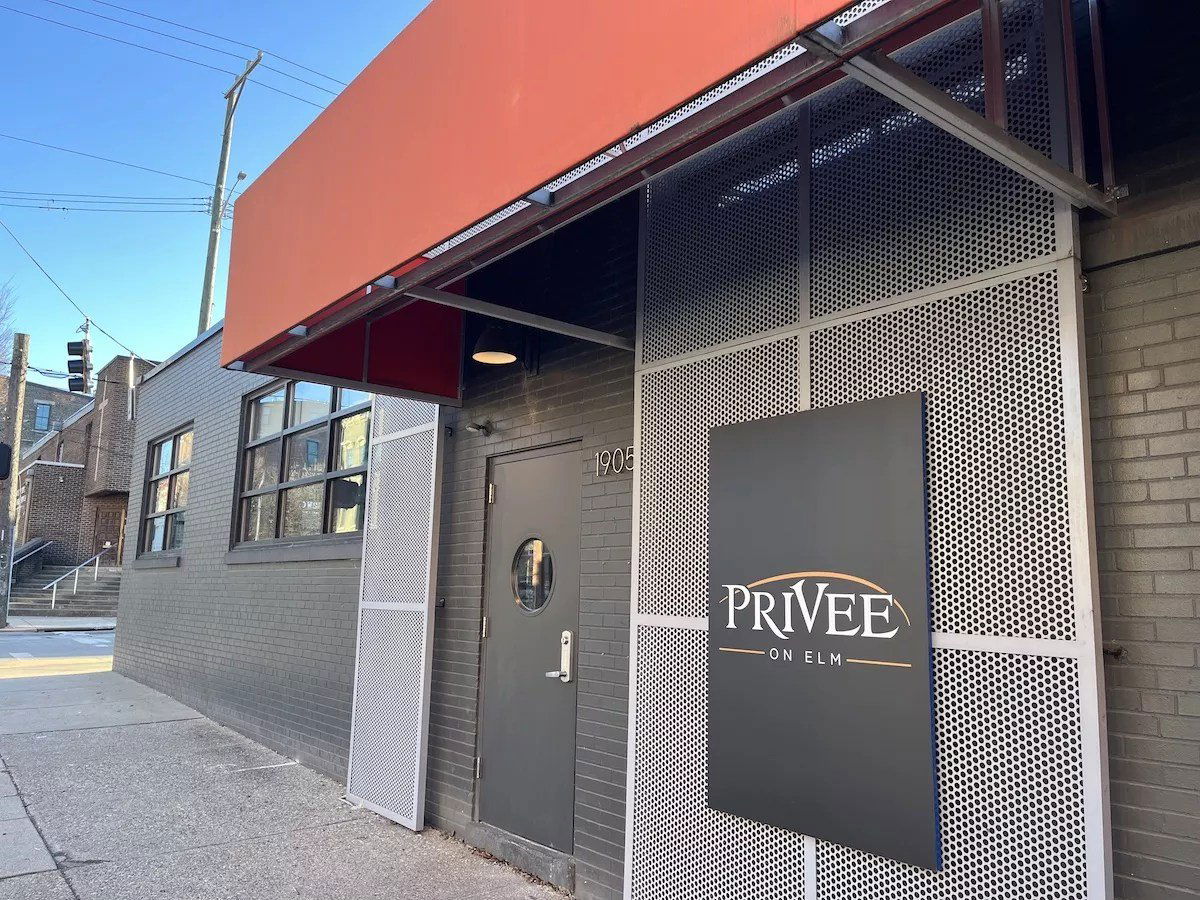Privee on Elm, Bar in Cincinnati