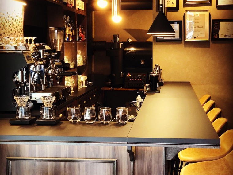 Ista Coffee Element, Osaka, Japan