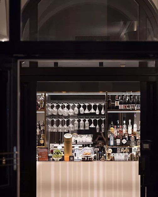 Kafka Bar, Bar in Prague
