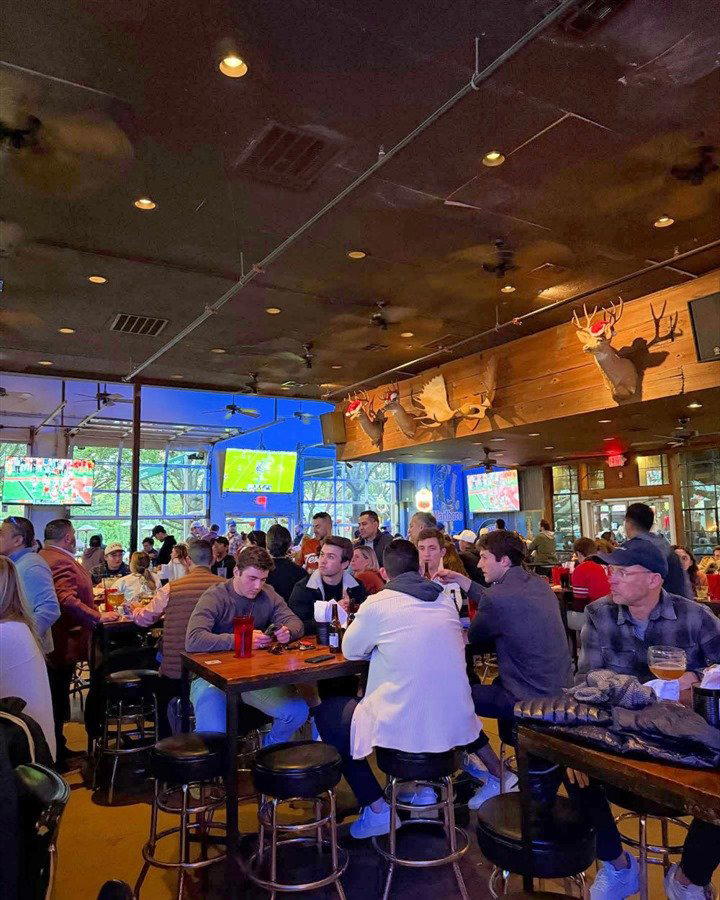 Katy Trail Ice House, Dallas, United States