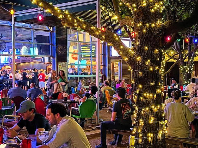 Katy Trail Ice House, Dallas, United States