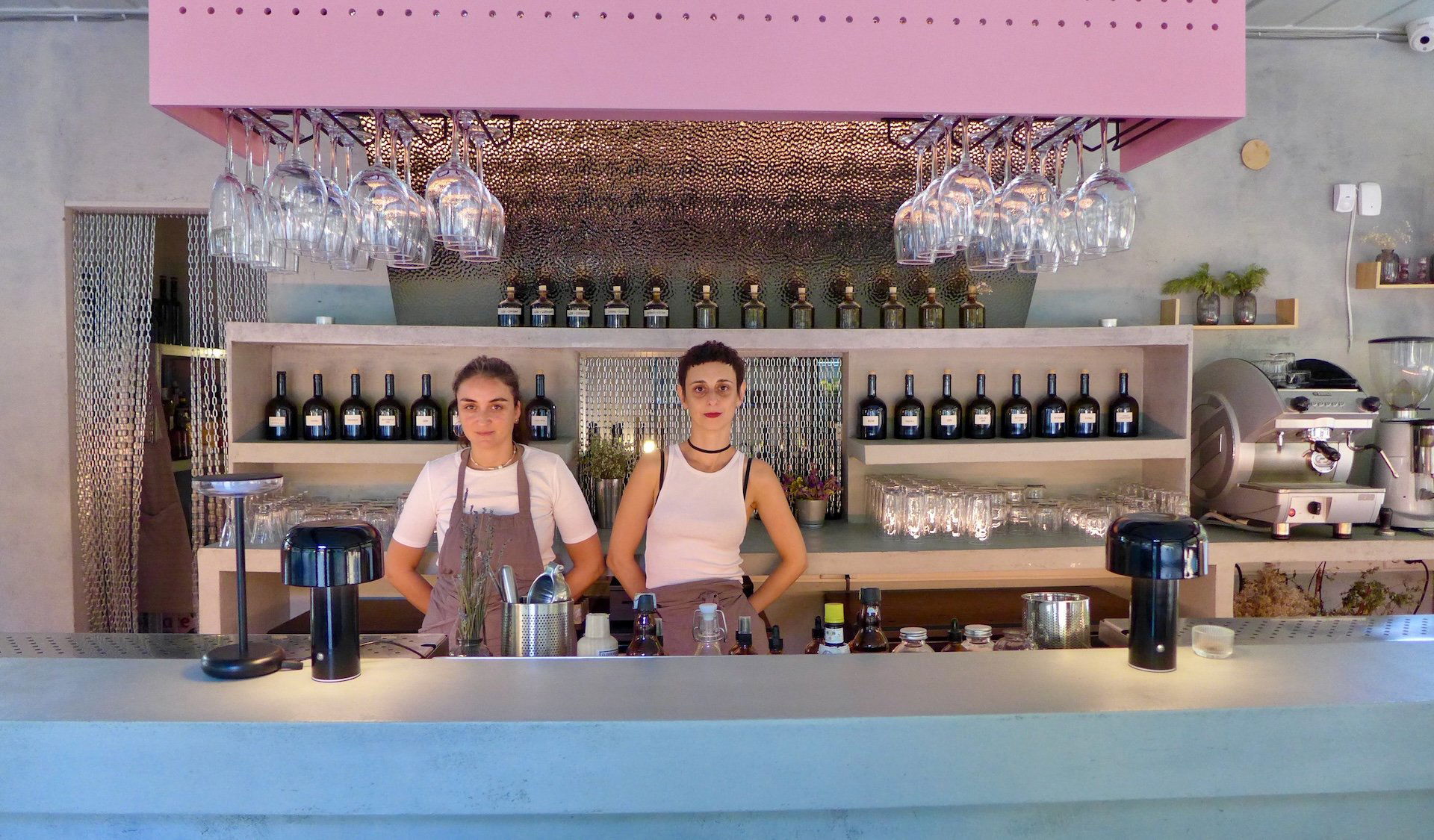 Pink Bar, Bar in Tbilisi