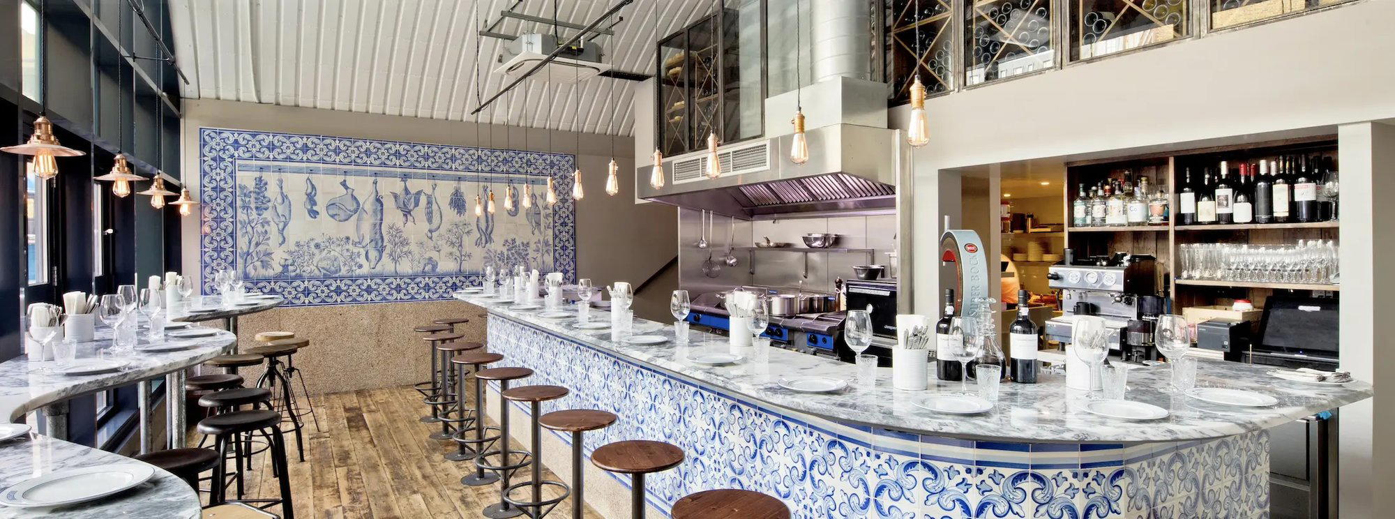 Bar Douro bar in 6 London, United Kingdom