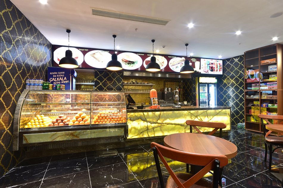Vitamin Bar, Bar in Istanbul