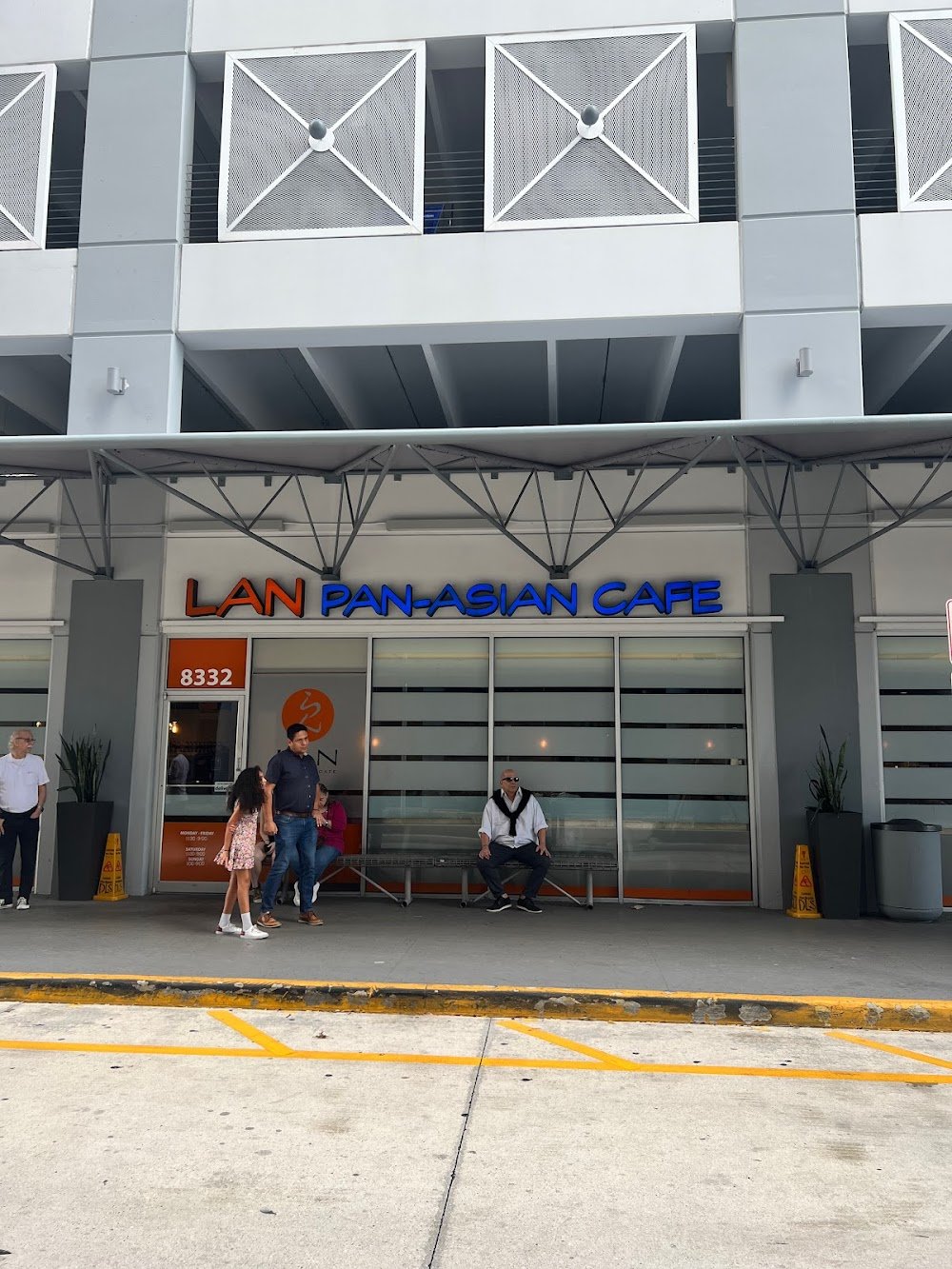 Lan Pan-Asian Cafe bar in Glenvar Heights, United States