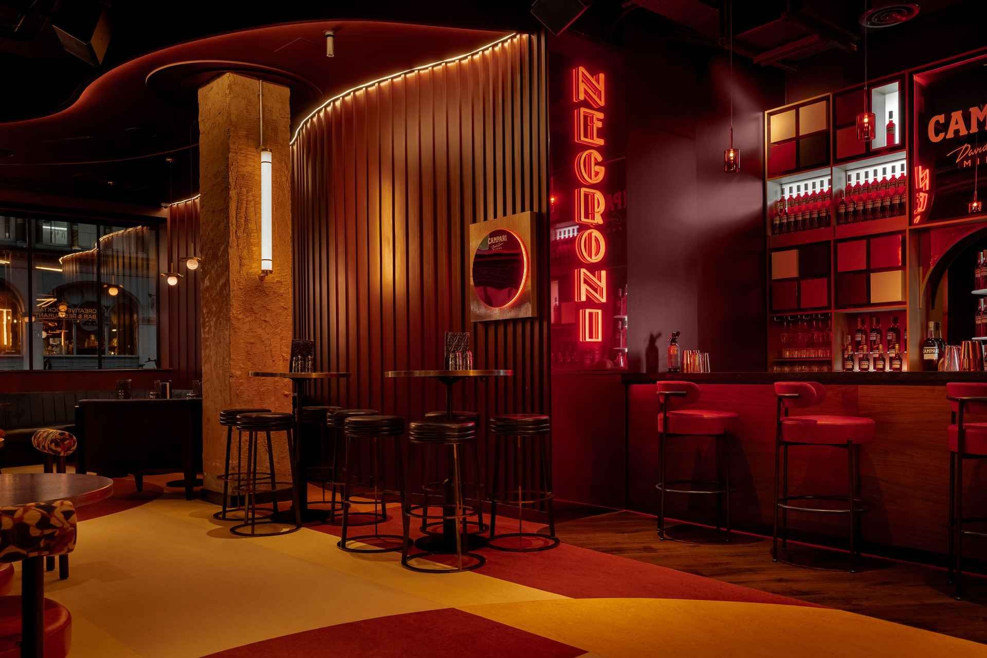 Alchemy Bar, Bar in London