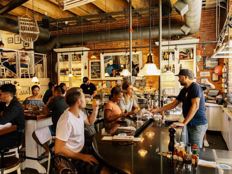 Rodney's Oyster House, Vancouver, Canada