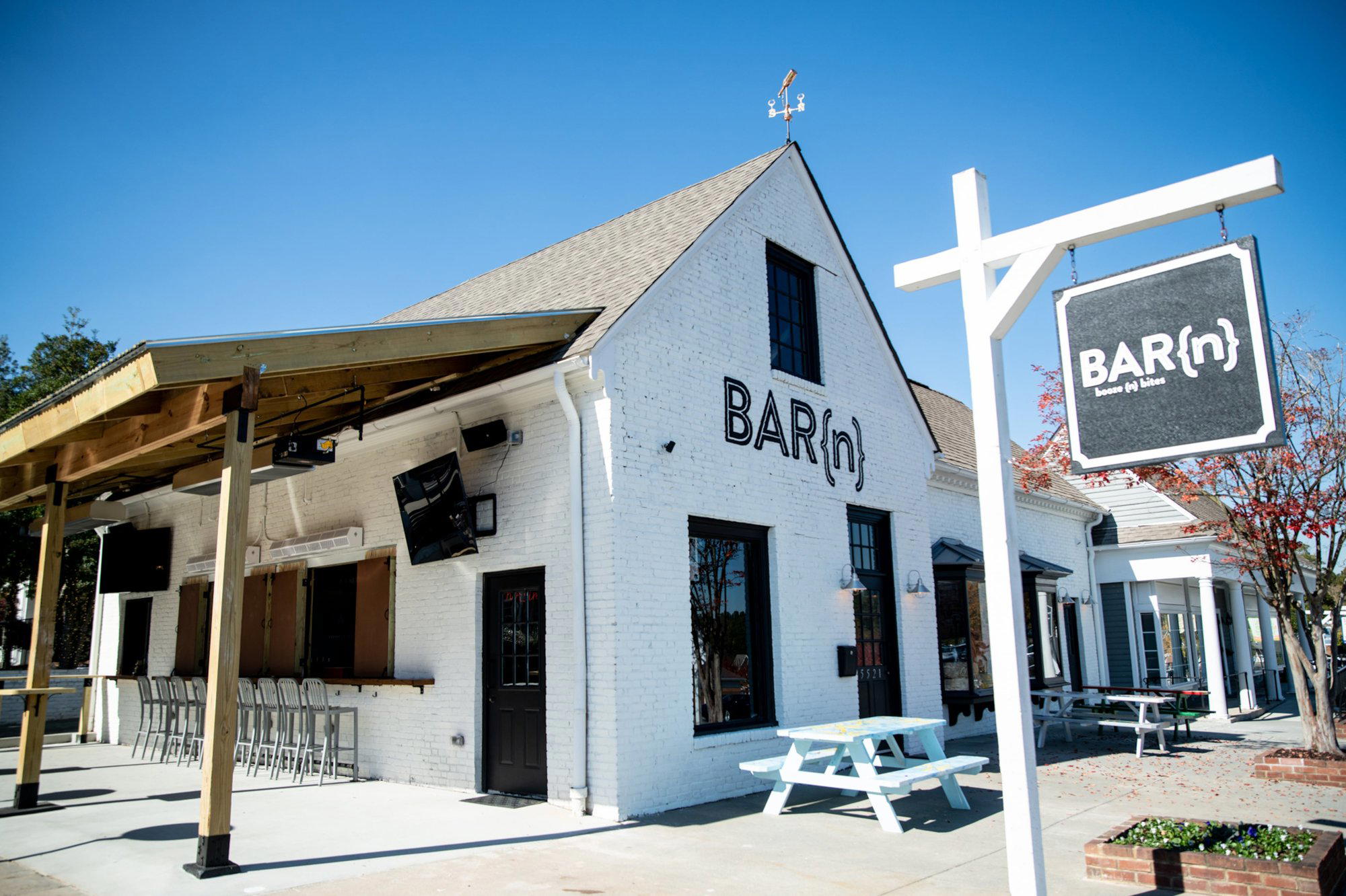 Bar'N & Bar'N Bites bar in Picture Rocks