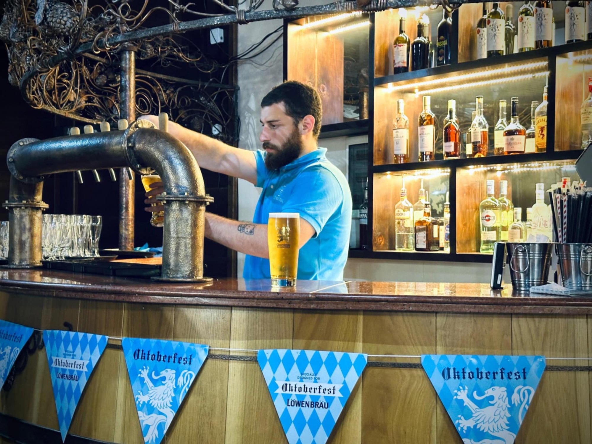 Löwenbräu Pub, Tbilisi, Georgia