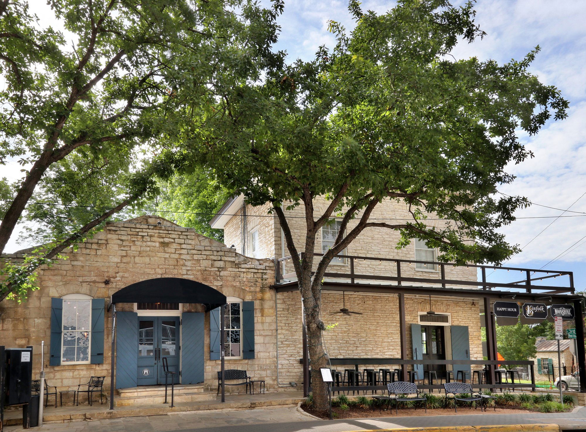 Moonshine Grill, Bar in Austin