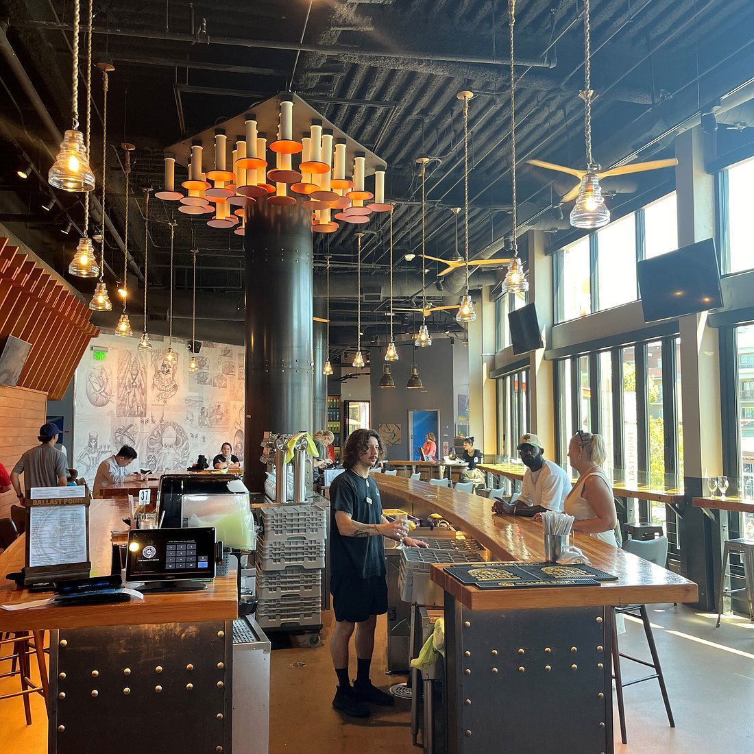 Ballast Point Brewing Anaheim, Bar in Anaheim