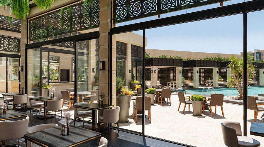 Tamara Pool Bar, Bar in Amman