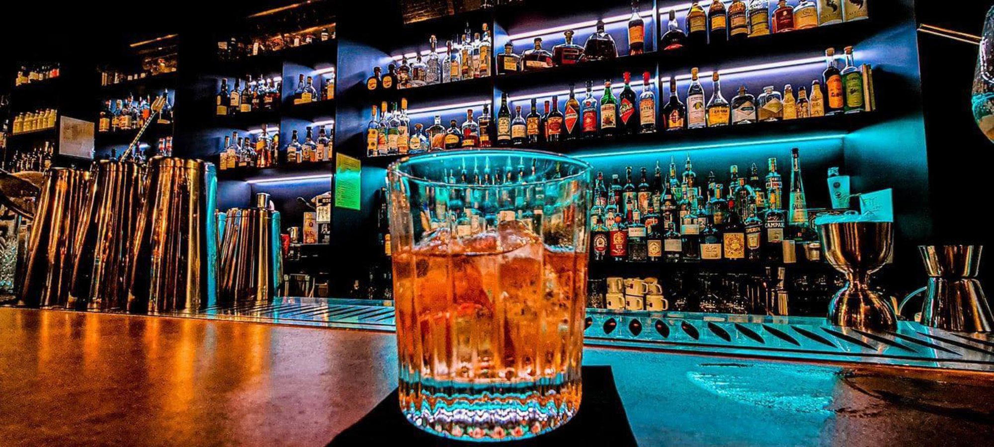 Lausanne Cocktail Club bar in Lausanne