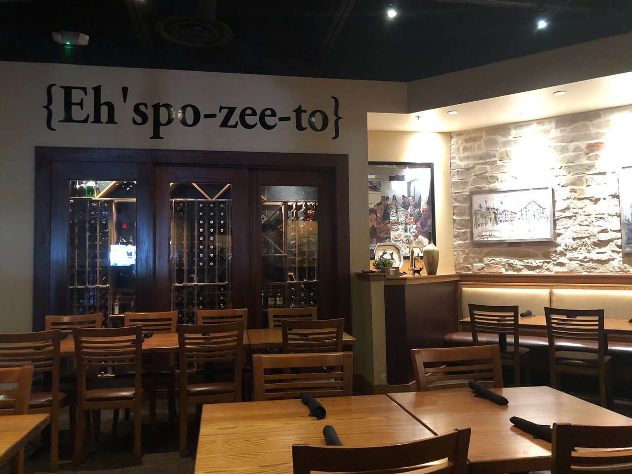 Esposito's Italian Restaurant And Bar bar in Carrollwood, United States