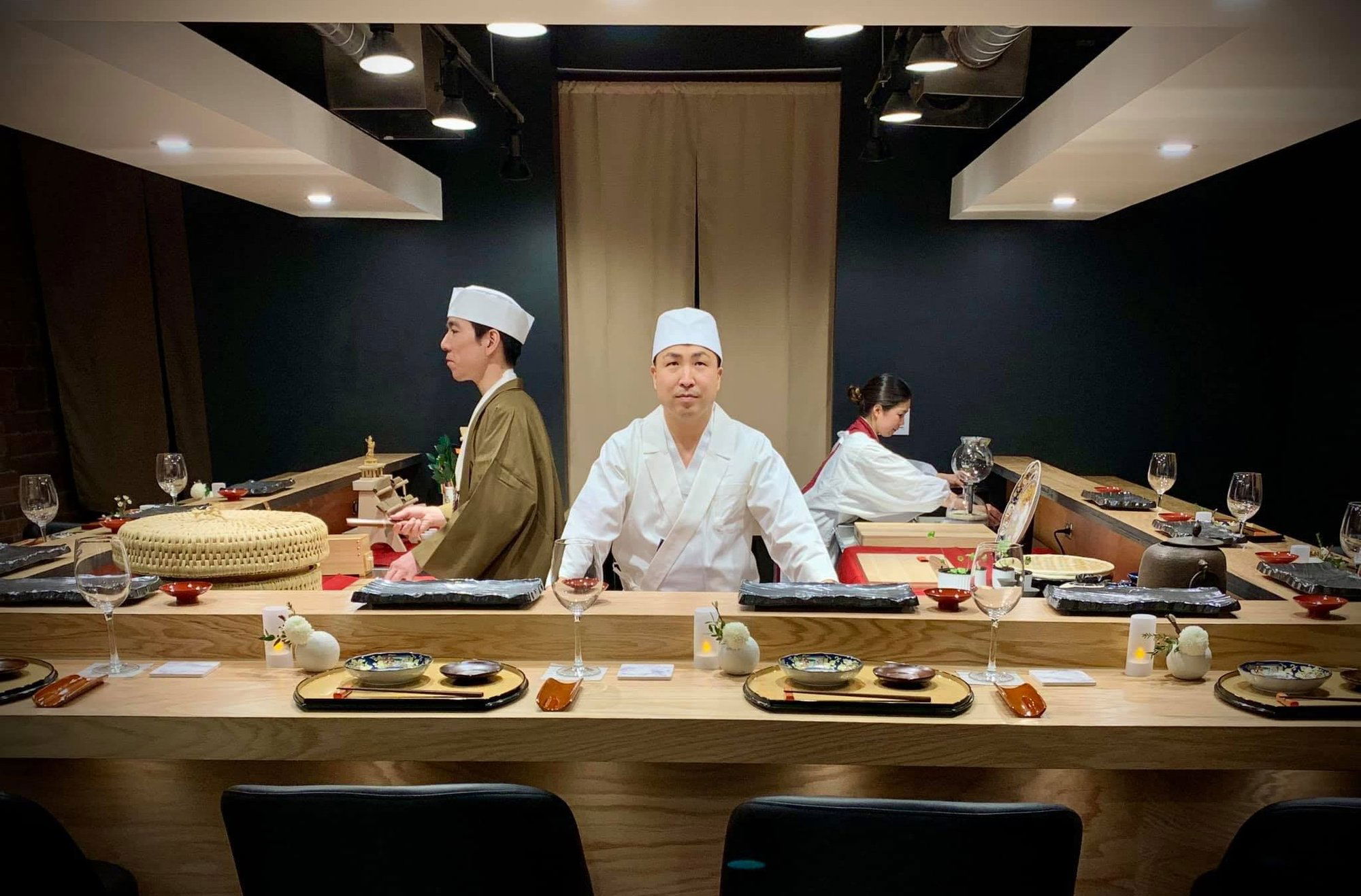 Sushi Okeya Kyujiro, Bar in Montreal