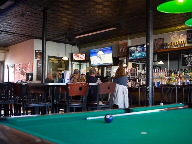 Dukes Bar, Grand Rapids, United States