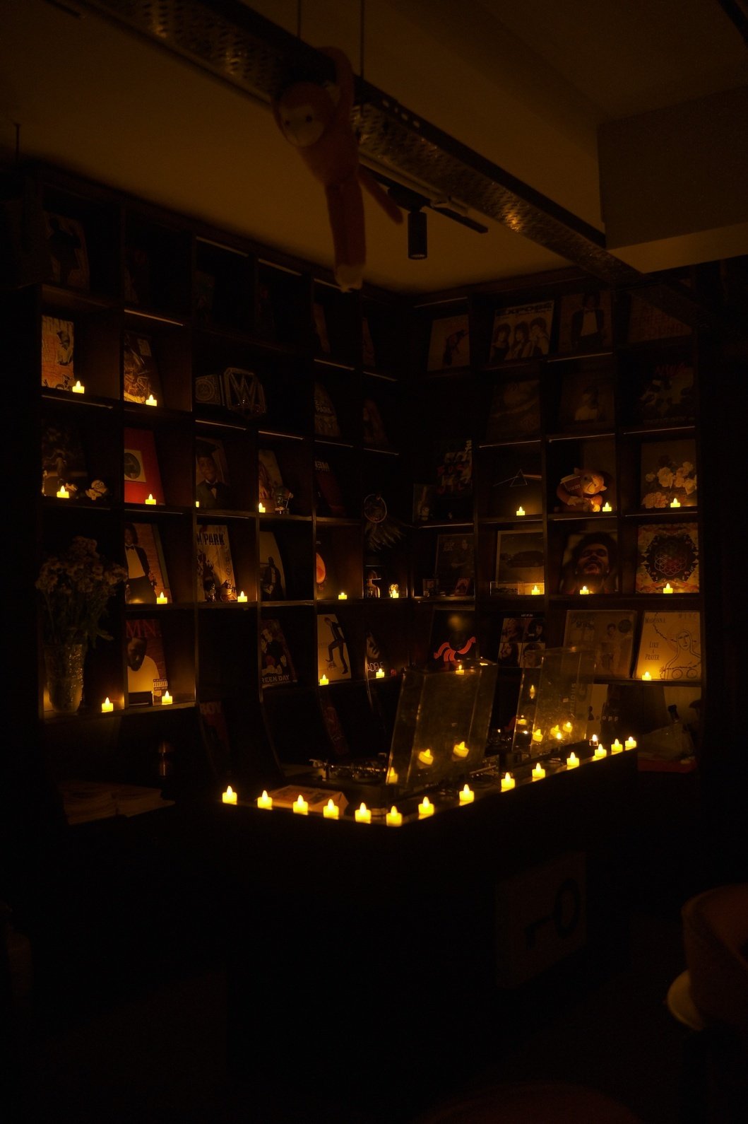 Room 304, Bar in Delhi