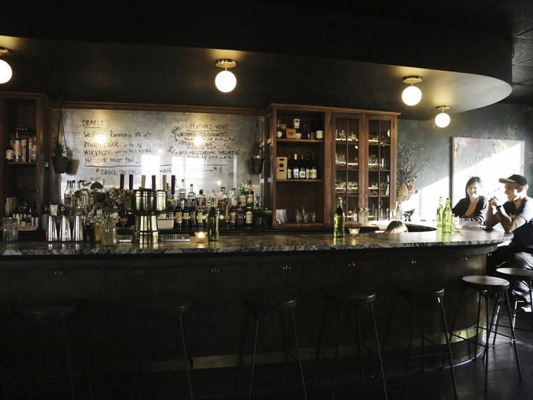 Lis Bar, Kingston, United States