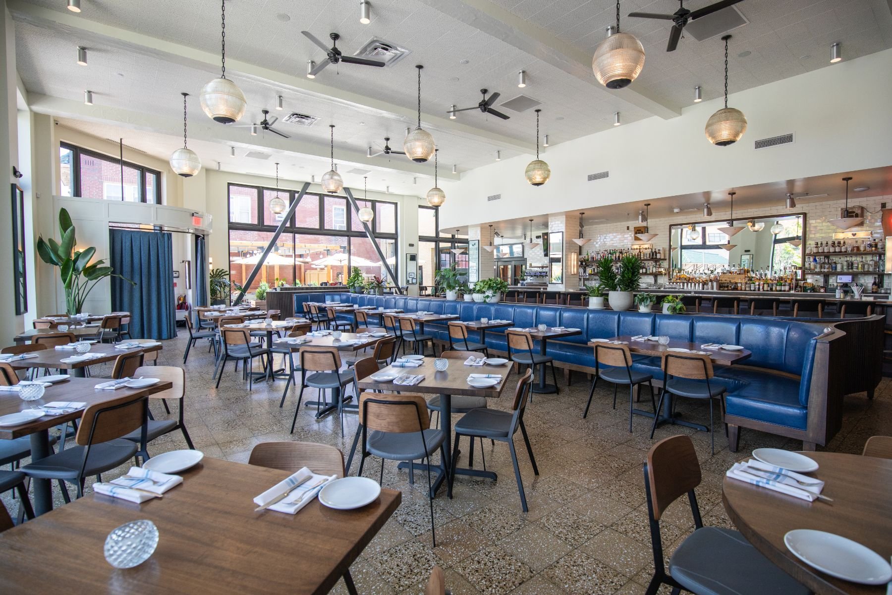 Olive + Oak bar in Webster Groves, United States