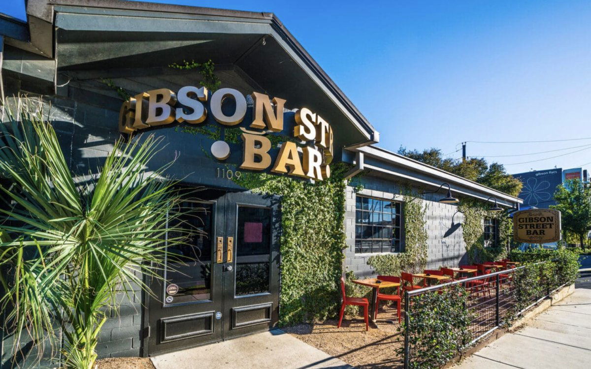 Gibson Street Bar, Bar in Austin