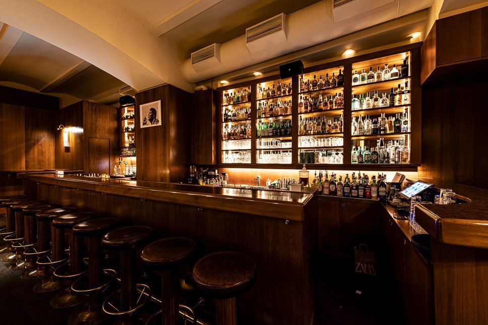 Dino's Apothecary Bar, Bar in Vienna