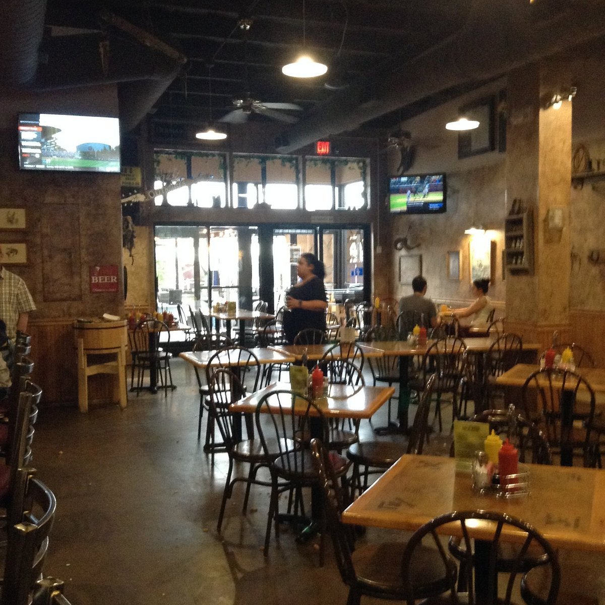 Gold Dust Saloon Craft Beer and Grill bar in Pueblo, United States