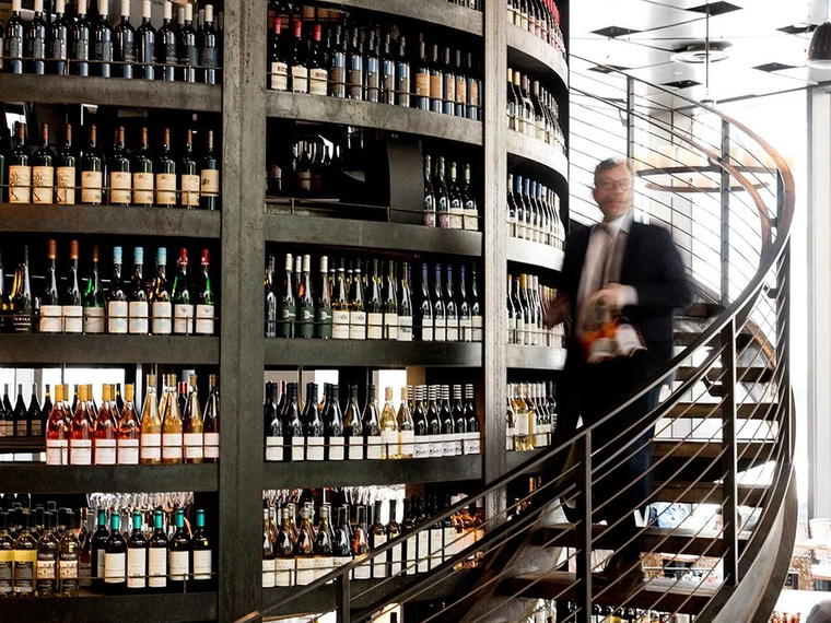 Purple Wine Bar, Seattle, United States