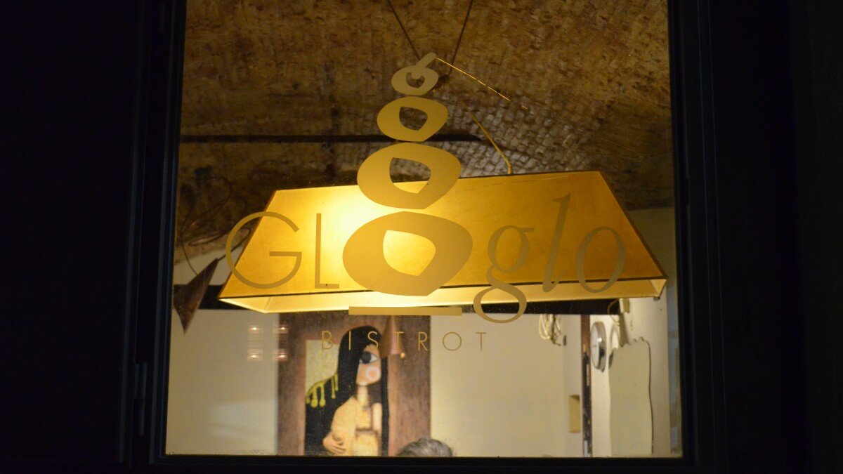 Glo Glo Bistrot bar in Genoa, Italy