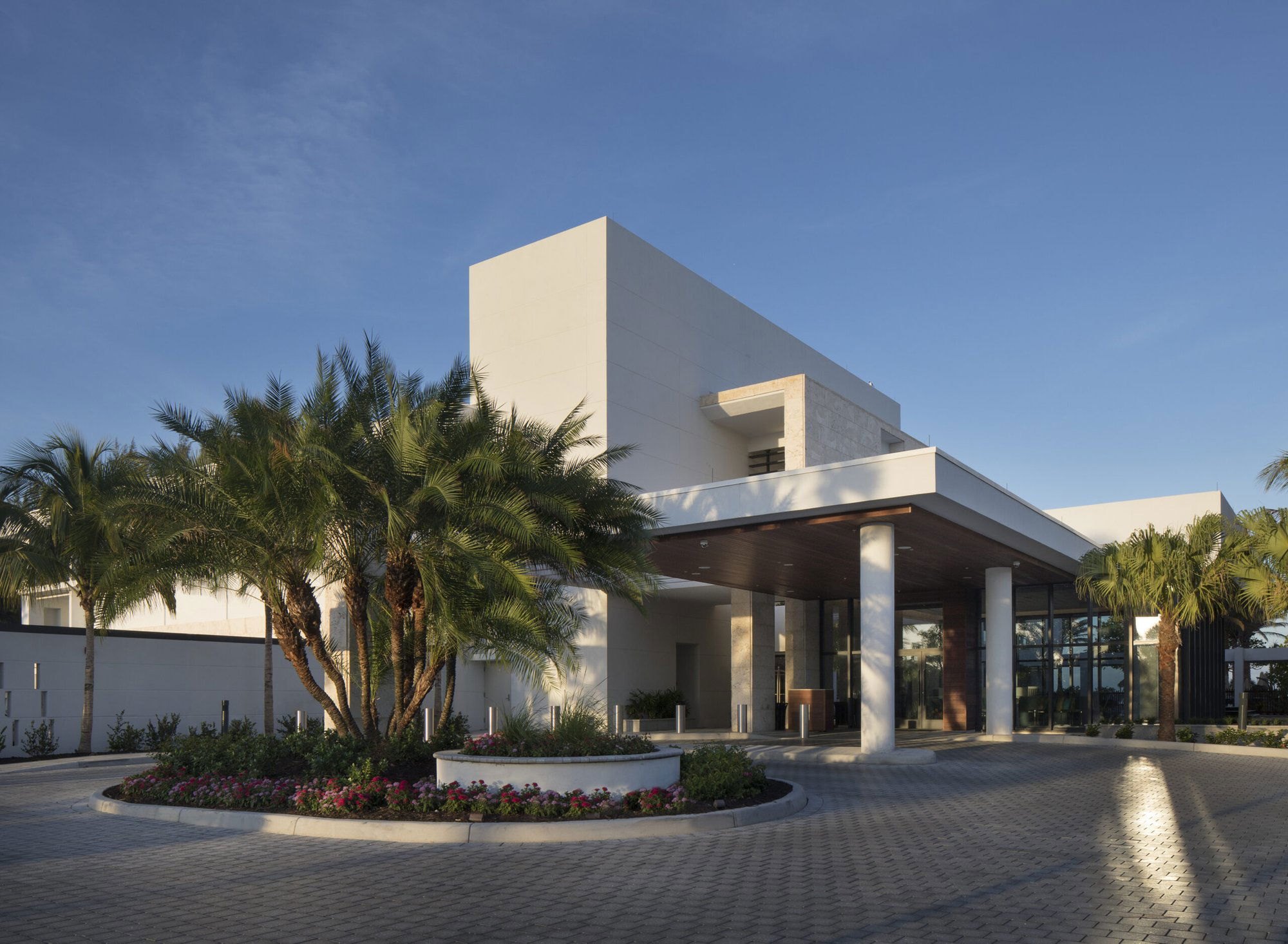 Cascades Poolside Bar, Bar in Delray Beach