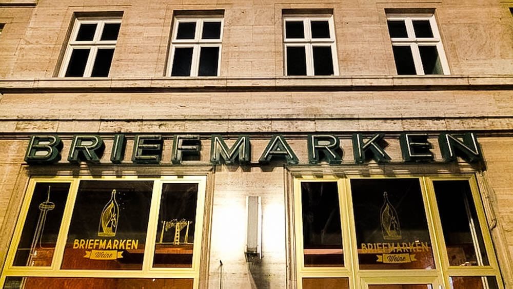 Briefmarken Weine, Bar in Berlin