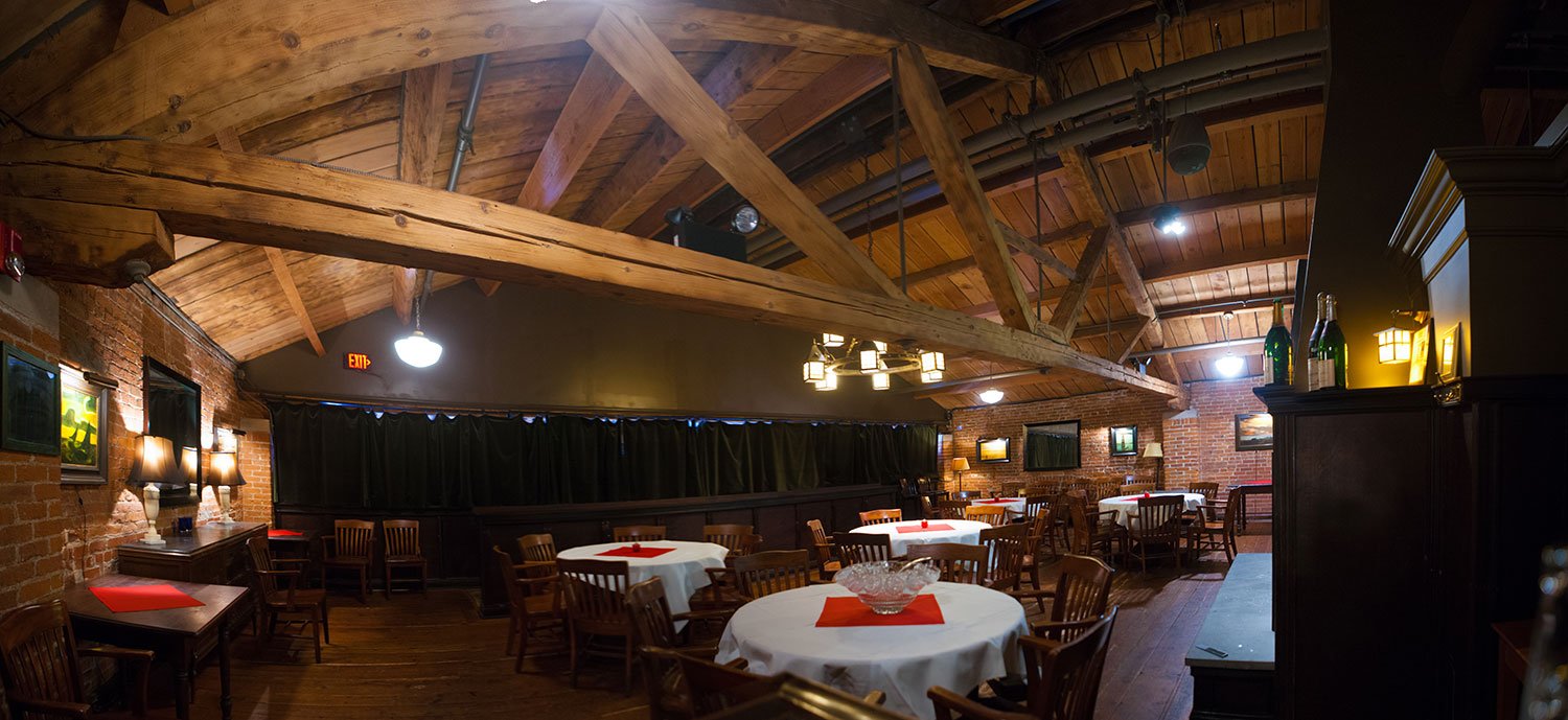 Grünauer bar in Kansas City
