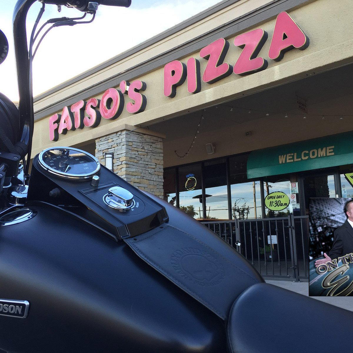 Fatso's Pizza bar in Phoenix, United States