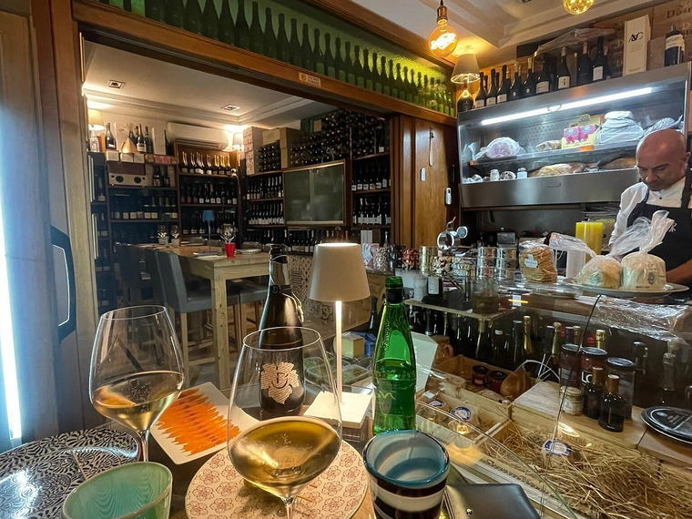 Salvatore Cautero Champagne, Naples, Italy