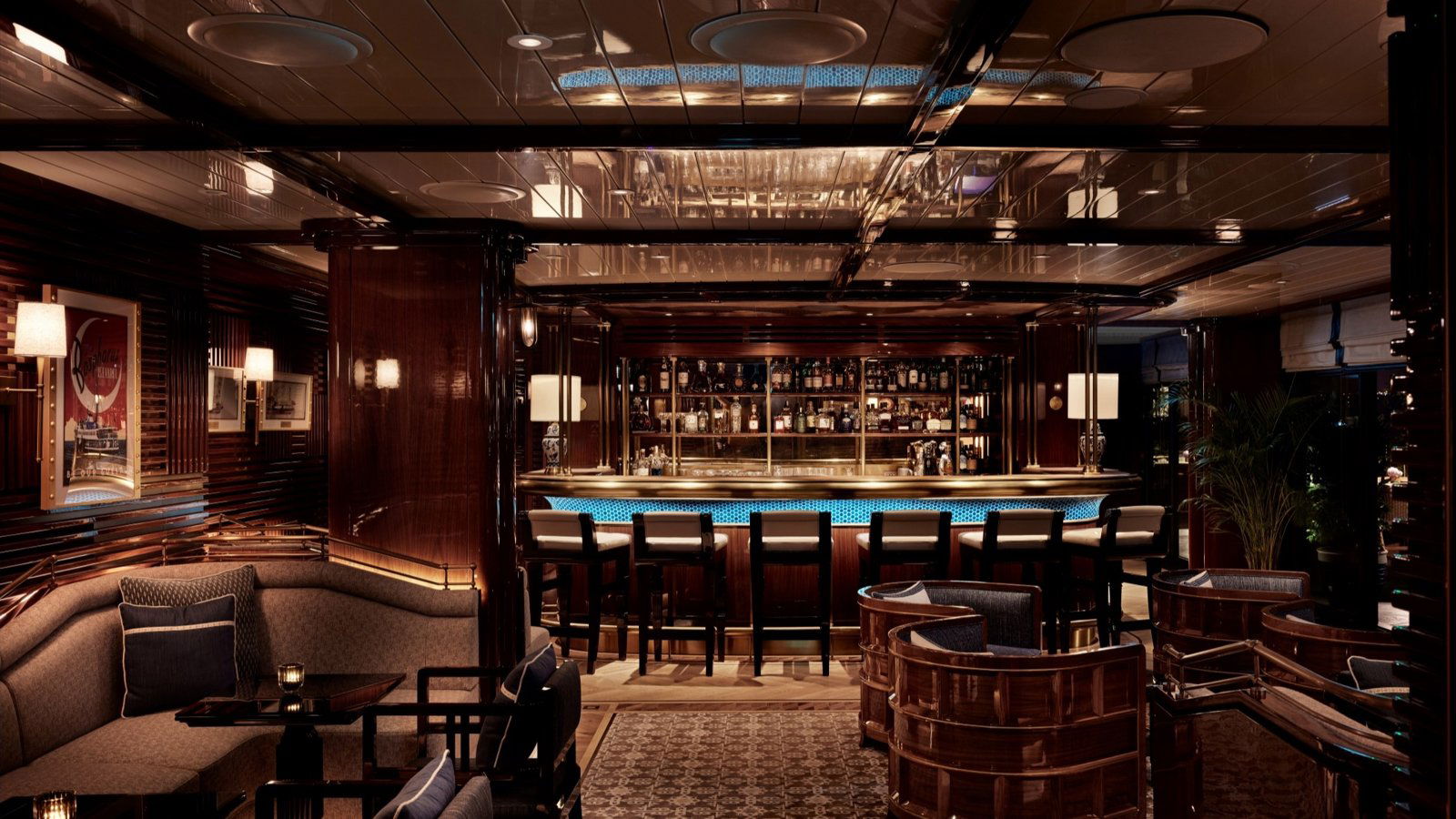 Topside Bar, Restaurant in Istanbul