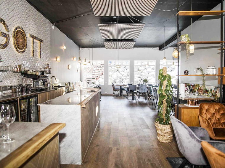 Gott restaurant, Vestmannaeyjar, Iceland