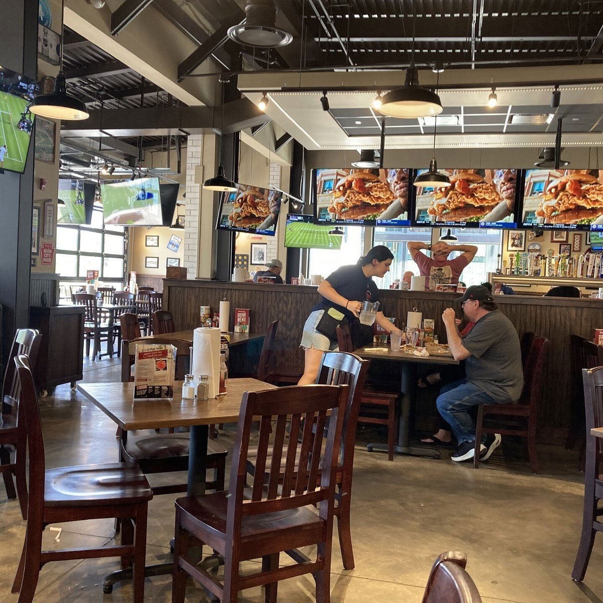 Primanti Bros. Restaurant and Bar, Bar in Pittsburgh