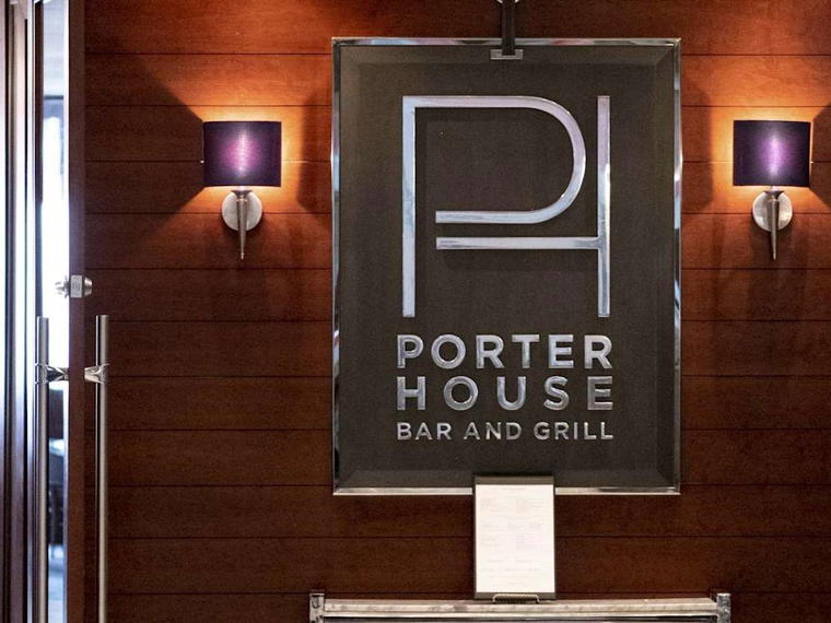 Porter House Bar and Grill, New York City, United States