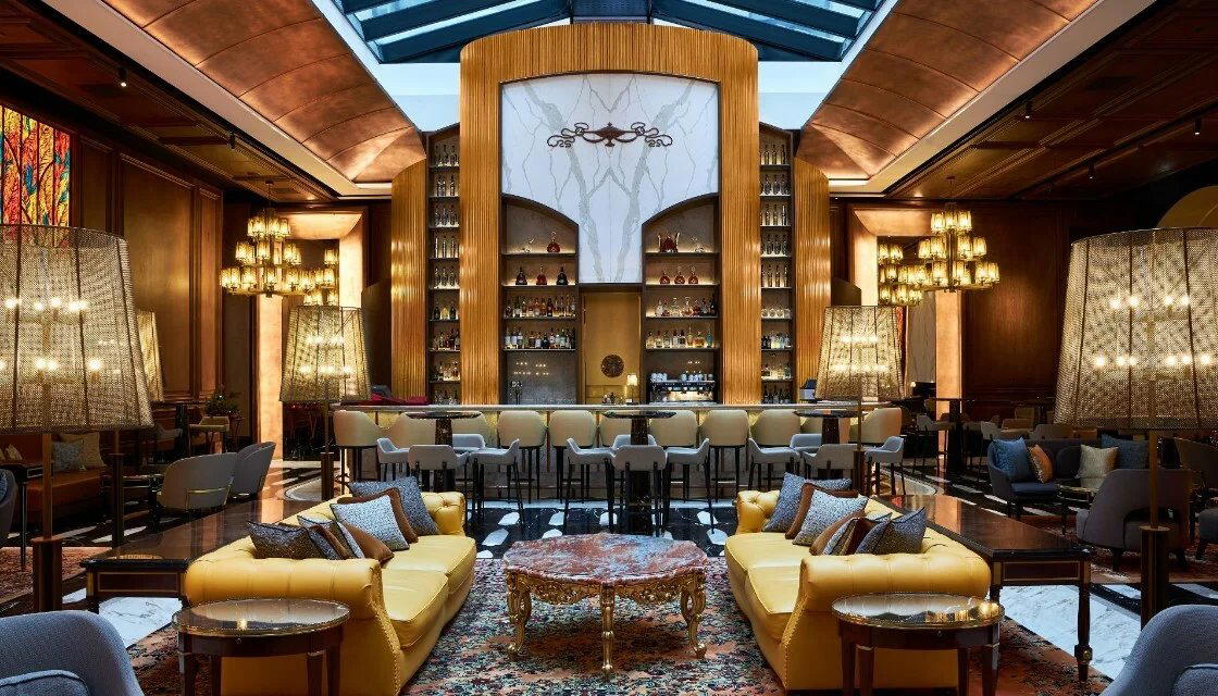 Hotel Metropol Moscow bar in Moscow