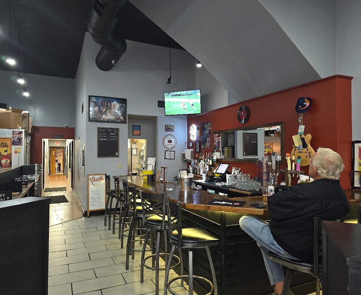 Vinyl Tap and Table