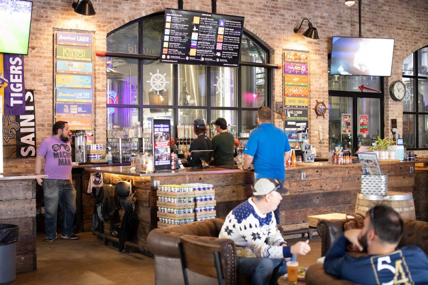 Port Orleans Brewing Co. bar in New Orleans, United States