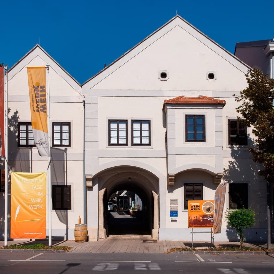 Vinothek Weinwerk Burgenland