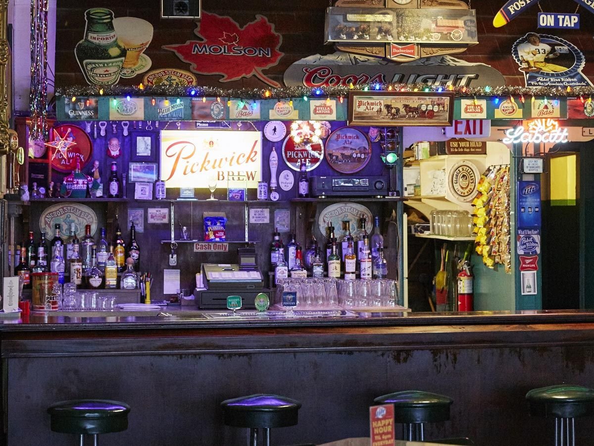 Pickwick Tavern bar in Grand Rapids, United States