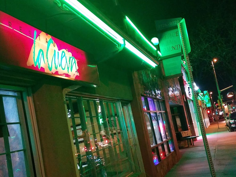 La Cueva Restaurant, Bar in Aurora District